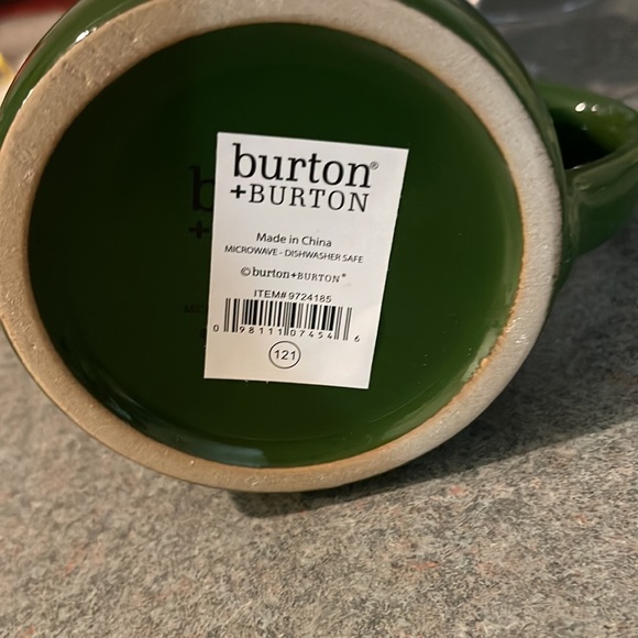 Ceramic Mug “Born to Hunt” - Picture 4 of 5